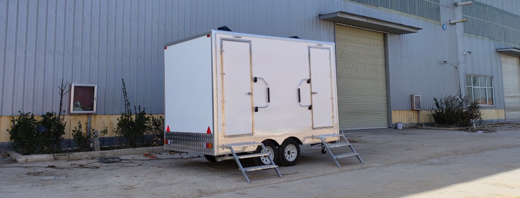 Restroom-Trailer-Cost