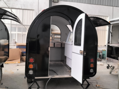 custom-trailer-door