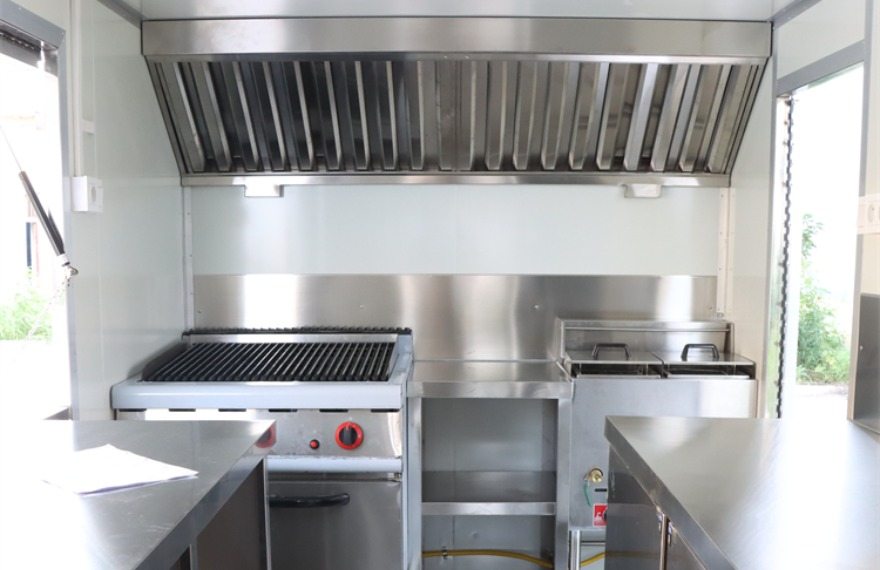 Mobile-BBQ-Trailer-Interior