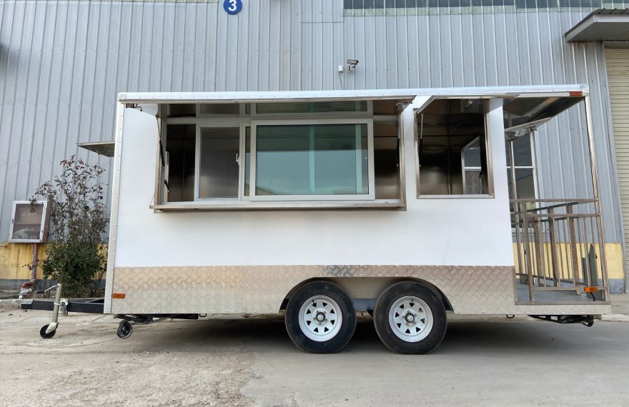 bbq-trailer-with-porch