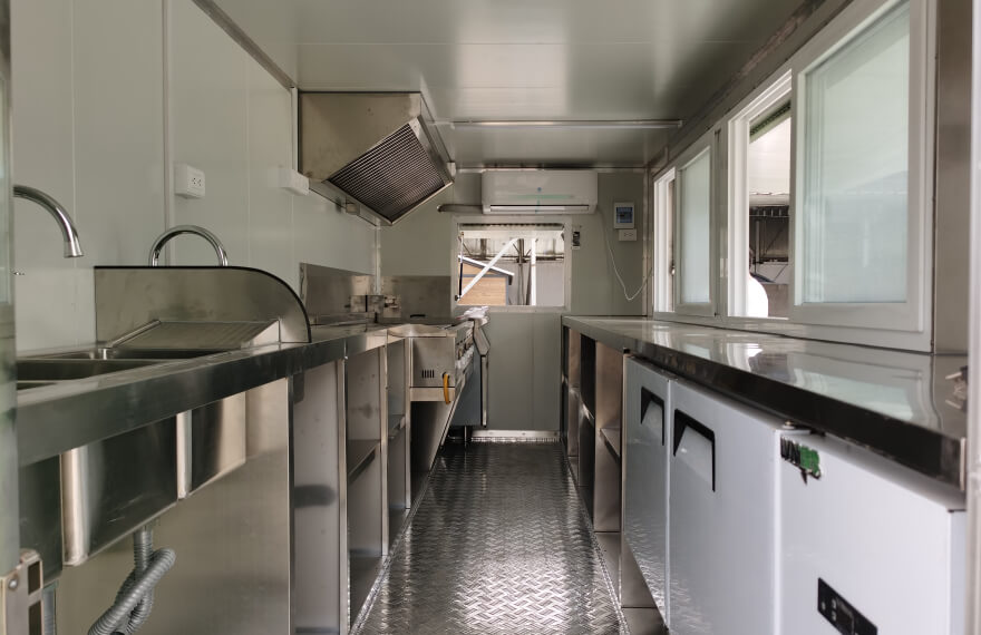 burger trailer kitchen