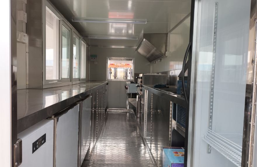 itchen-Trailer-Interior