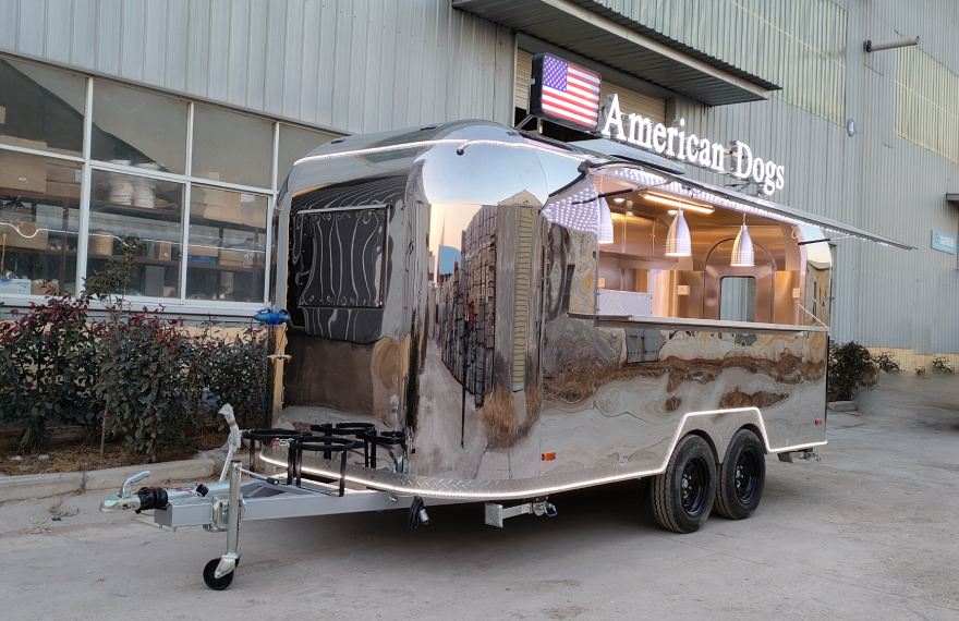 Enclosed-Hot-Dog-Trailer