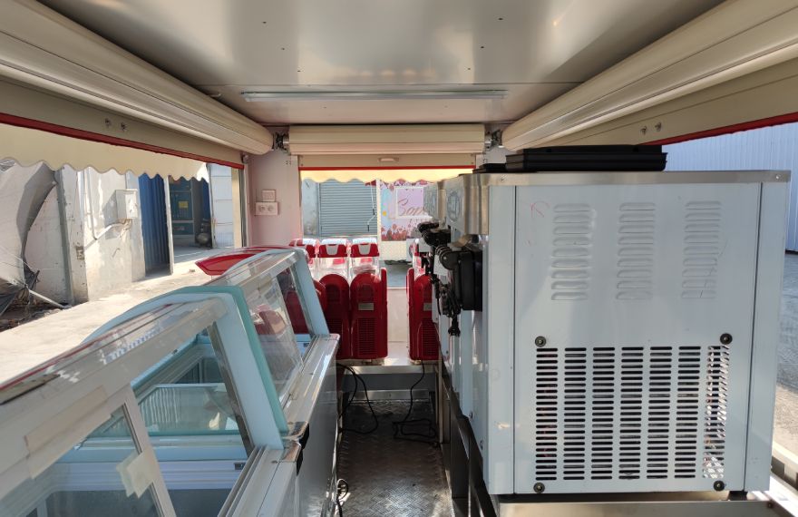 Ice-Cream-Stand-Inside