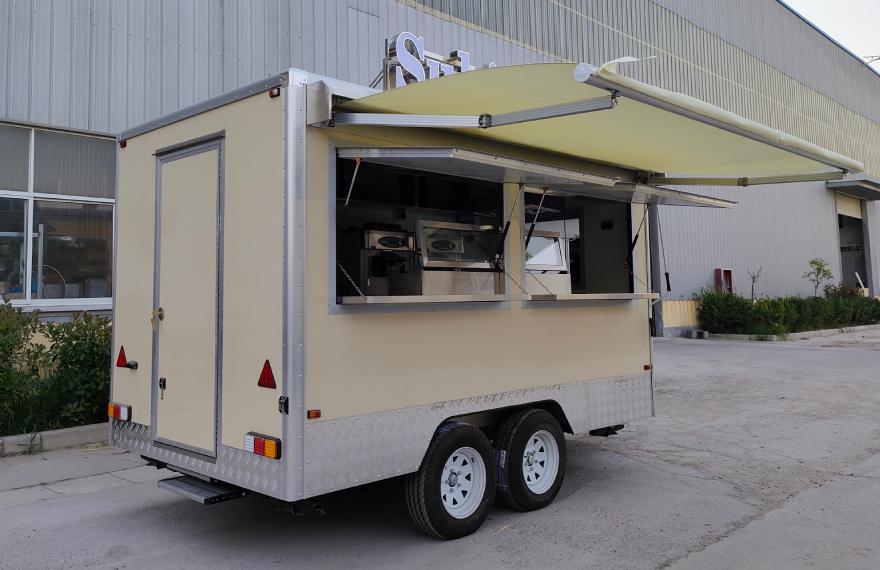 Taiyaki-Ice-Cream-Trailer