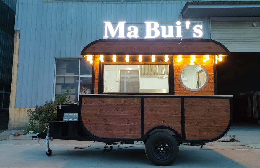 Mobile-Restaurant-Trailer