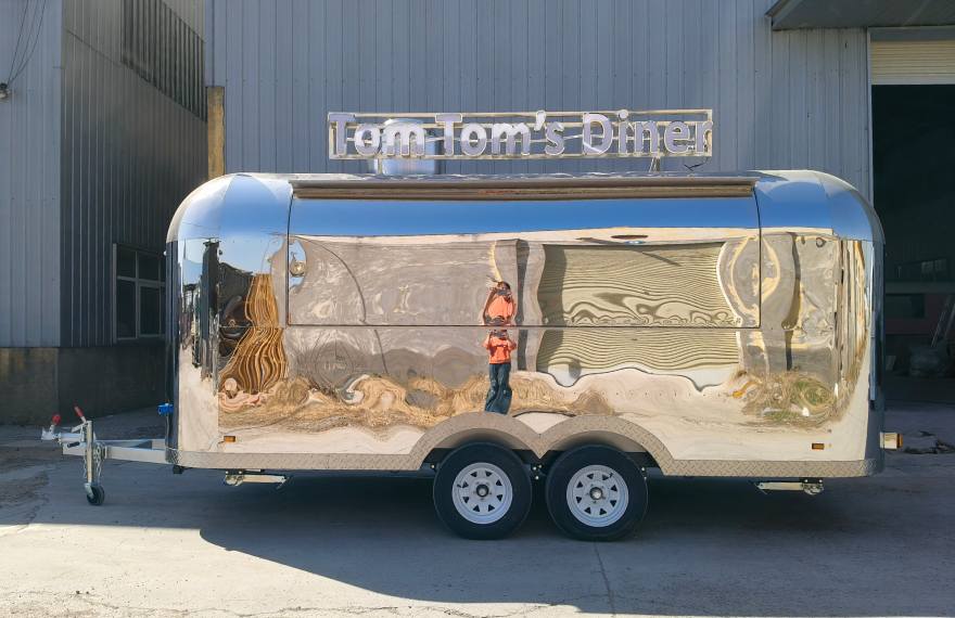 Airstream-Food-Trailer