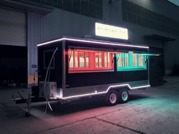 Food-Trailer-Litghting-Design