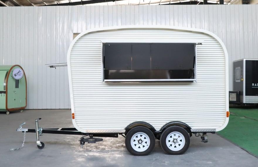 Mobile-Bar-Trailer