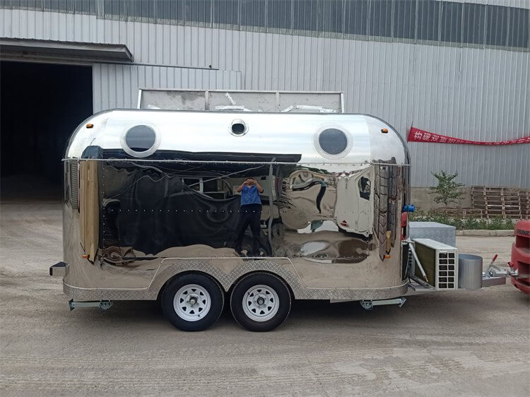 2022 New Arrival Airstream Food Van For Sale