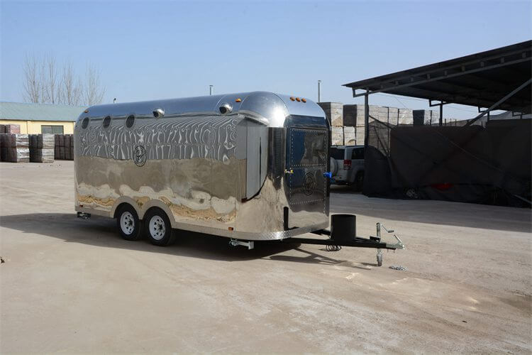 SS500 Mobile Small Airstream Food Truck