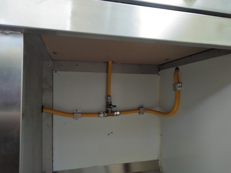 Propane plumbing of the pizza trailer for sale canada