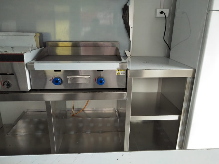 catering trailer with griddle