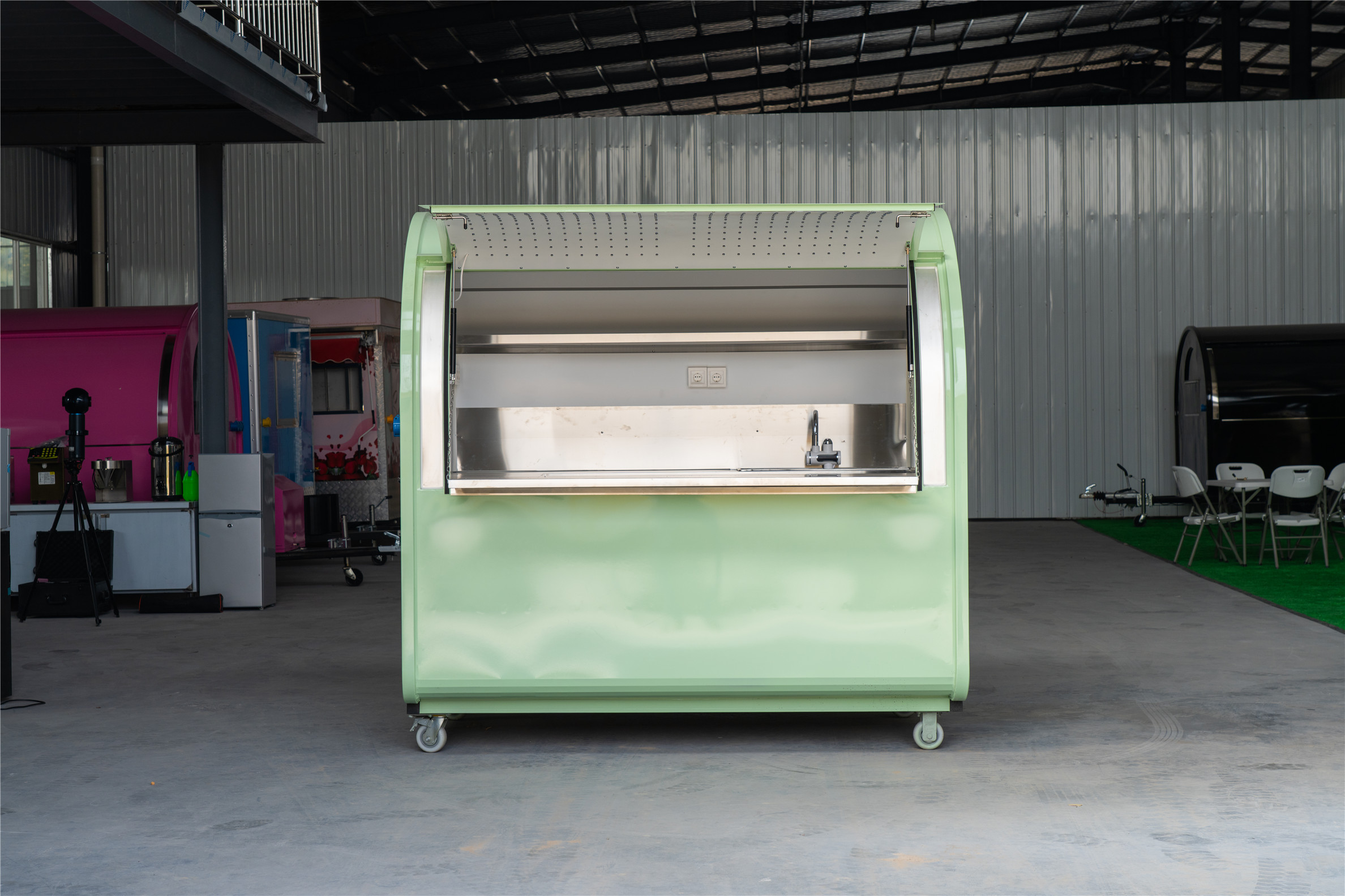 street food kiosk for sale