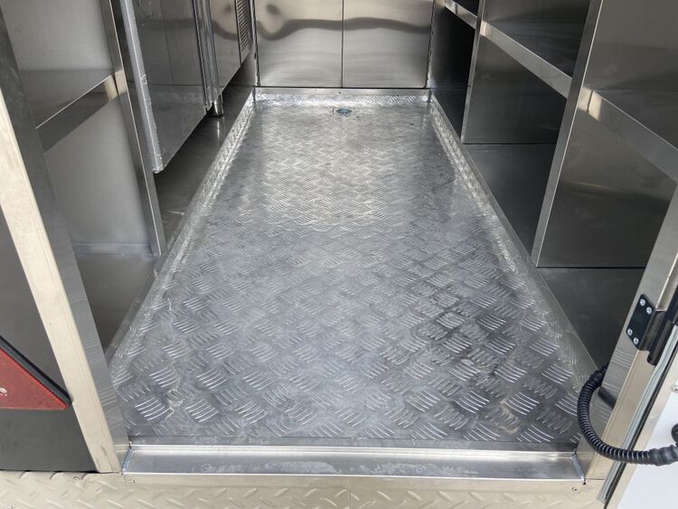 portable coffee trailer floor