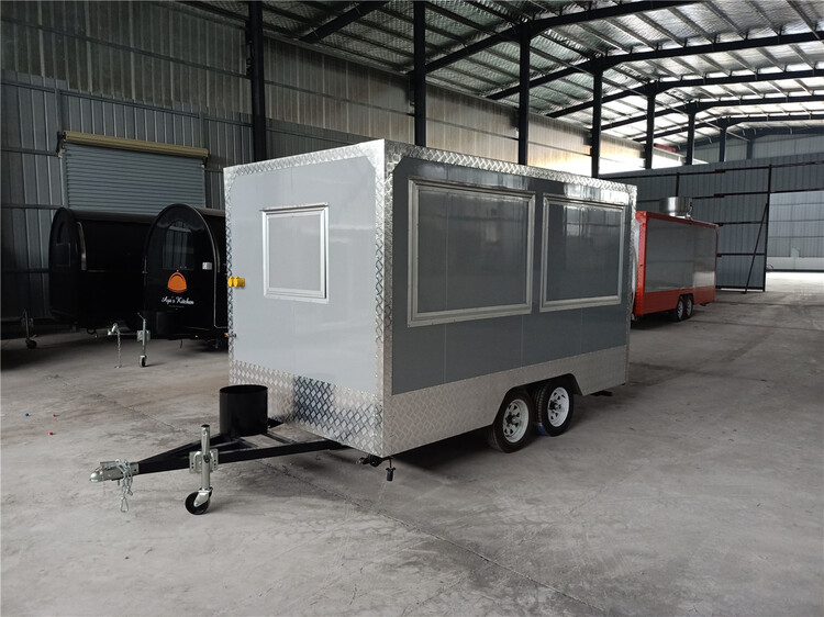 11ft Standard Mobile Commercial Kitchen Trailer for Sale