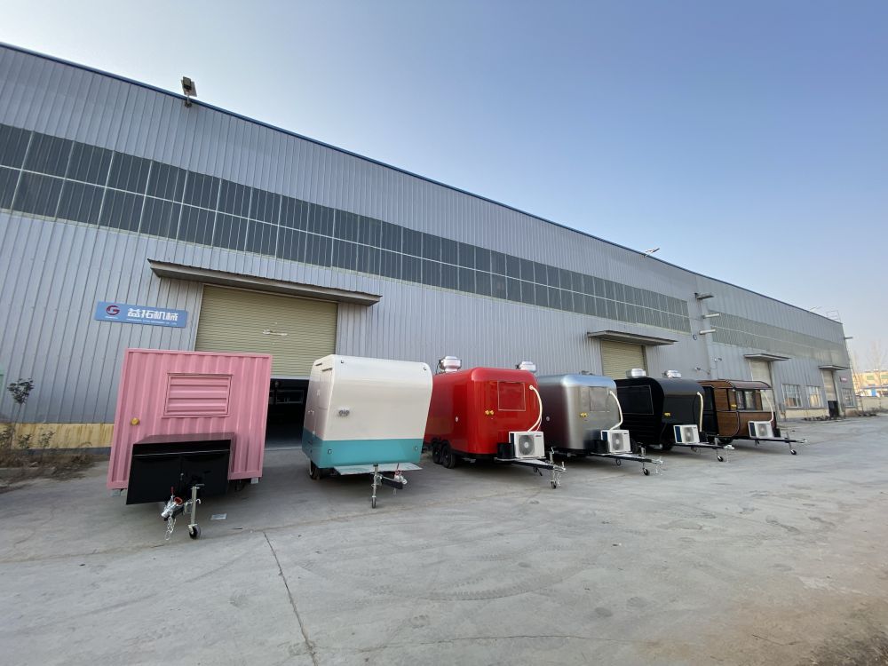 leading food trailer manufacturer