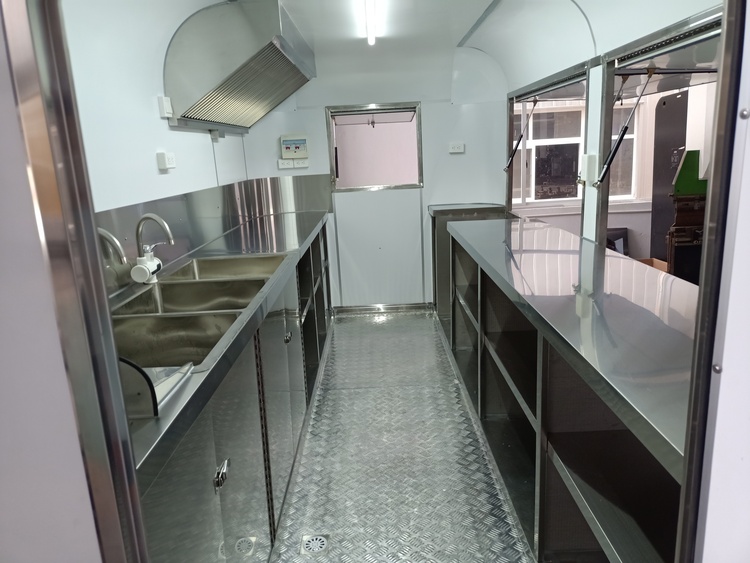 Best Custom Food Trailer Manufacturers