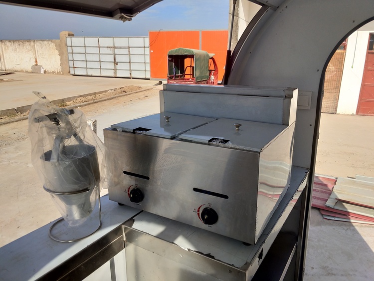 donut concession trailer with donut fryers