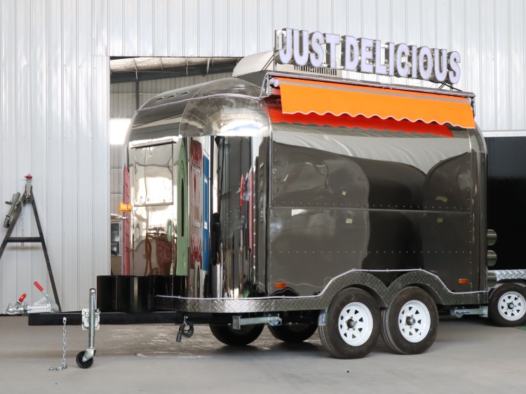 11*7ft Airstream Catering Trailer for Sale