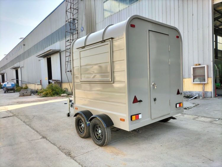 vintage horse trailer bar for weddings