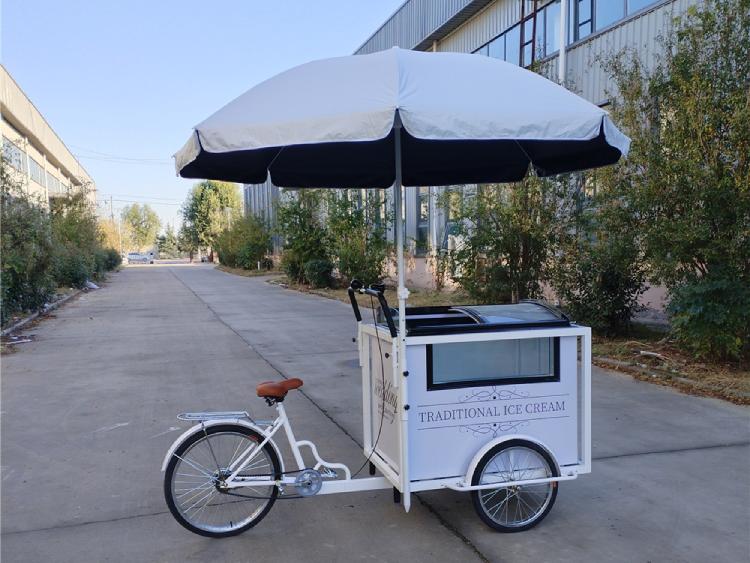 Ice Cream Cart for Weddings