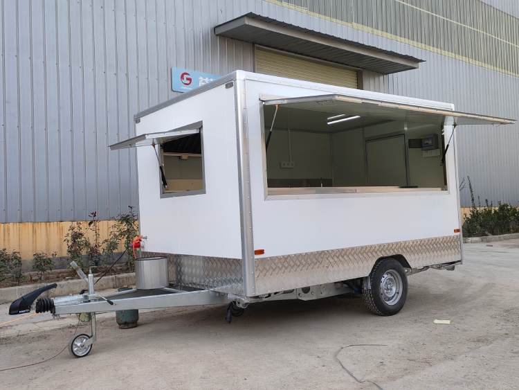 Fully Equipped Mobile Food Trailer for Sale in Germany