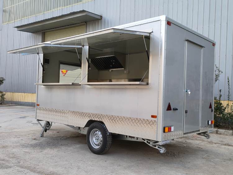 Fully Loaded Food Truck for Sale