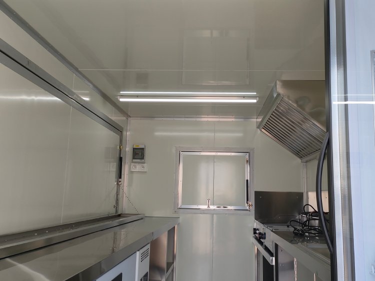 Mobile-Kitchen-Interior-Design
