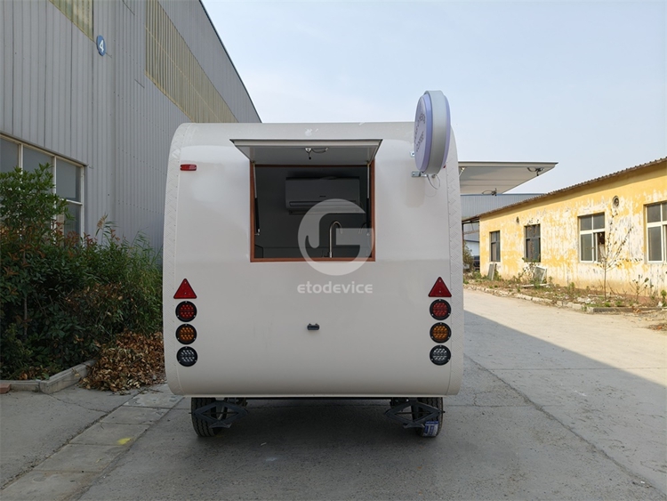 FM250 special-shaped trailer
