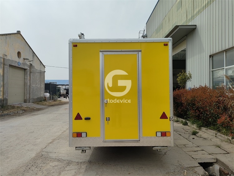 FS500 Zinc Yellow Food Trailer for Uganda