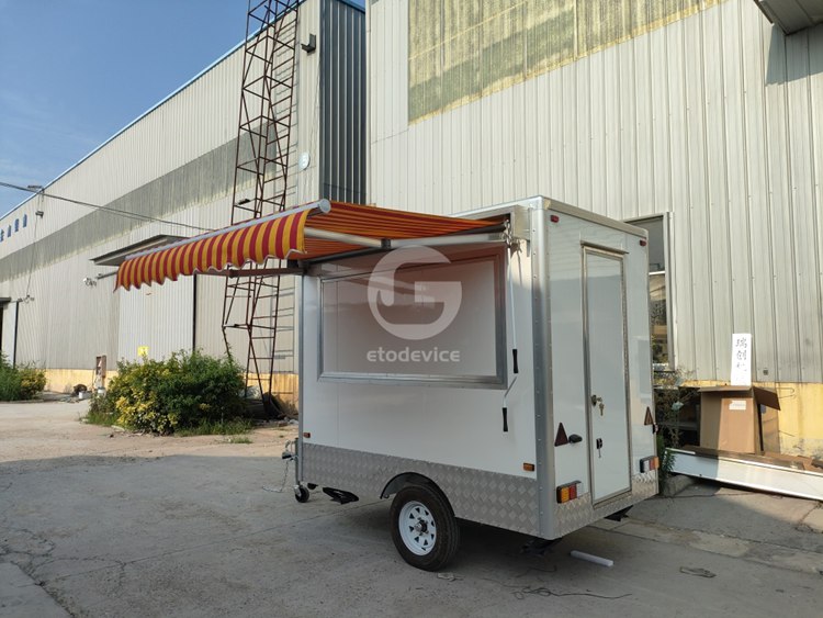 FS250 Food Trailer for Sale in Netherlands